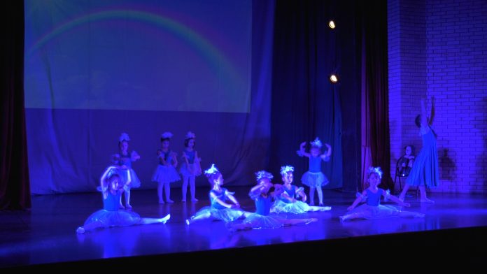 Predstava Baletski studio Stage YT