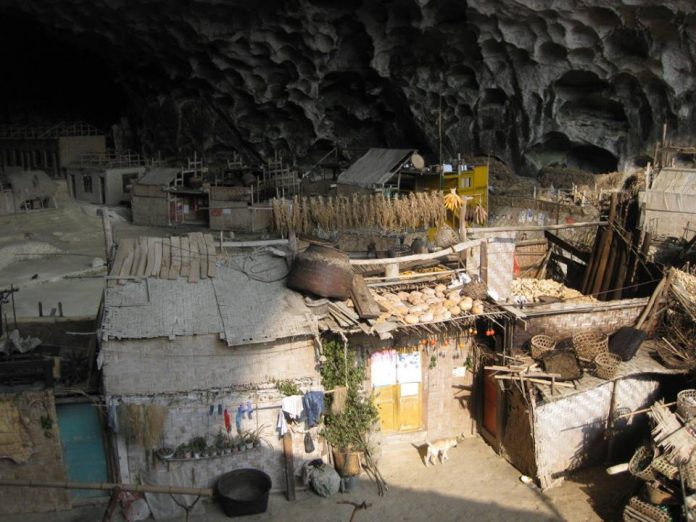 tajing-caves-getu-river-china-4