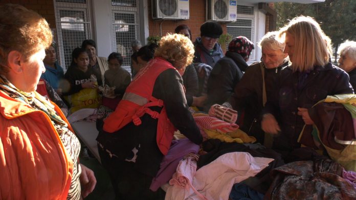 Humanitarna akcija Crvenog krsta YT