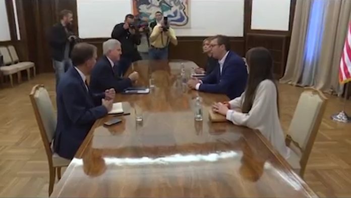Vucic i Skot YT