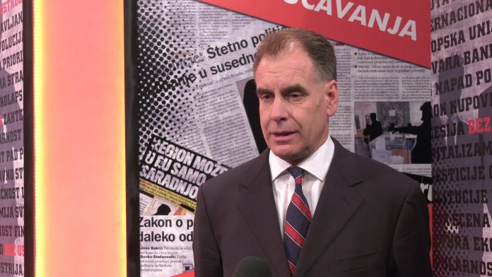 Dzon Bosnic pitanje za Obj