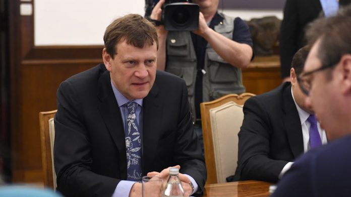 Vucic i MMF YT