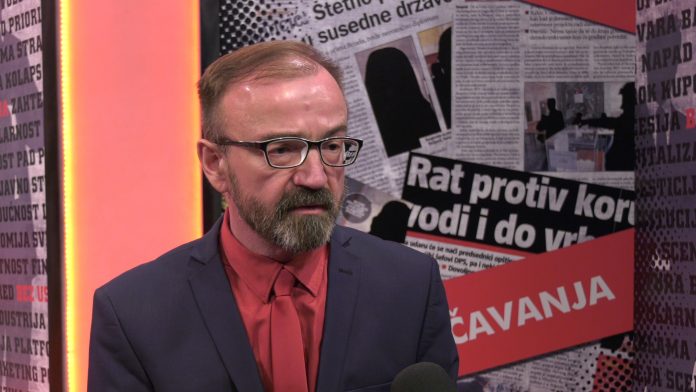 Sasa Adamovic pitanje za Objektiv YT
