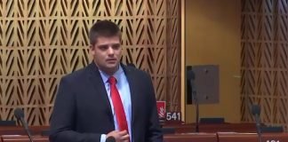 Aleksandar Šešelj na zasedanju Parlamentarne skupštine Saveta Evrope