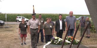 Položeni venci na spomenik na Mihajlovačkom drumu