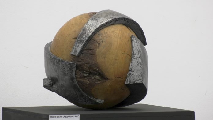 Izlozba skulptura YT