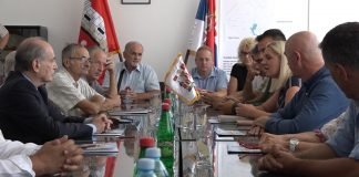 Ministar Krkobabić u obilasku zadruge Poljoflora u opštini Knić