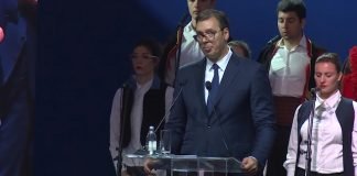 Predsednik Vučić prisustvovao obeležavanju Dana sećanja