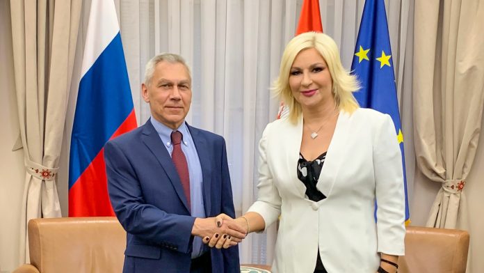 Zorana Mihajlovic i rus