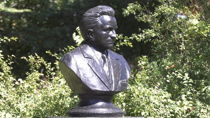 Radu Flora memorijal YT