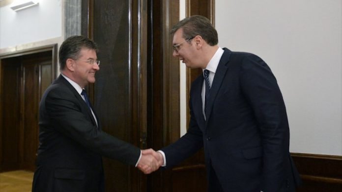 Sastanak Vucic-Lajcak