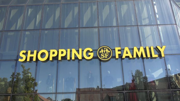 Shopping family YT