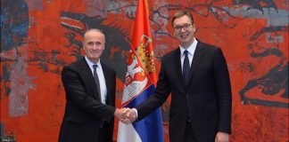 Predsednik Vučić primio ambasadora Francuske Žan Luja Falkonija
