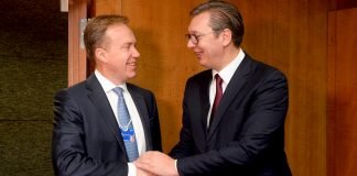 Predsednik Vučić sе sastao u Ženevi sa predsednikom i članom Upravnog odbora Svetskog ekonomskog for