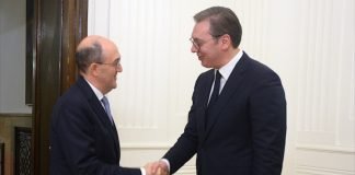 Predsednik Srbije Aleksandar Vučić primio ambasadora Italije Karla Lo Kaša
