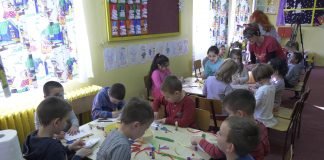 U vrtiću Vila održana je kreativno edukativna radionica izrade novogodišnjih čestitki