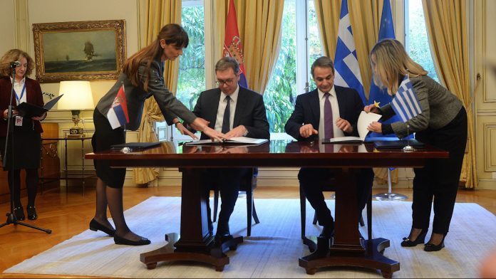 Vucic i KiRiJaKoS MiCoTaKiS YT
