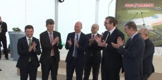 Predsednik Vučić prisustvovao postavljanju kamena temeljca fabrike čokolade u Novom Sadu