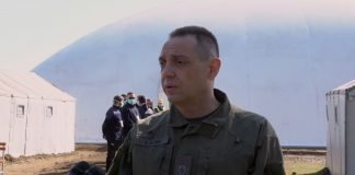 Ministar Vulin posetio Prihvatni centar za migrante u Obrenovcu