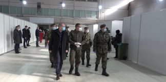 Ministar Vulin obišao danas privremenu bolnicu na Novosadskom sajmu