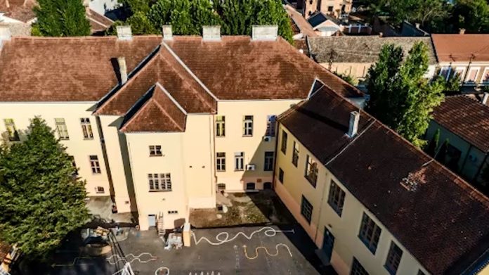 9 maj dan skole