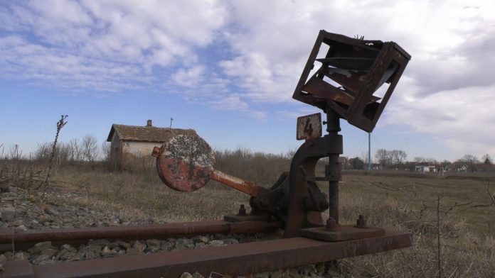 Izgubljena bitka za sela.mp4_snapshot_02.28.668