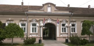 Radikali u Sečnju predali listu kandidata za odbornike