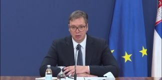 Vučić sa ambasadorkom Kine i kineskim lekarima