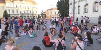 Zrenjaninski protestanti: „U totalnoj smo diktaturi!“