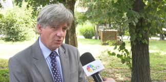 Aleksandar Ćurčić o upotrebi suzavca na protestima