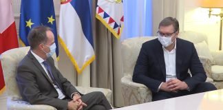 Sastanak Vučića i ambasadora Švajcarske