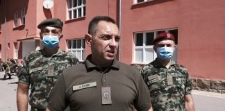 Vulin u poseti kadetima 145. klase, prve godine školovanja, u Vojnoj akademiji