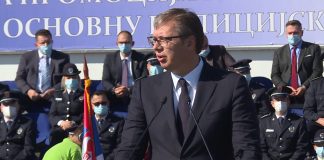 Vučić na promociji polaznika Centra za osnovnu policijsku obuku
