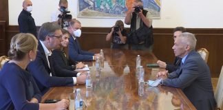 Sastanak Aleksandra Vučića i Bocan-Harčenka