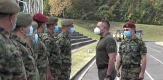 Vulin obišao vojnike na dobrovoljnom služenju vojnog roka u Leskovcu