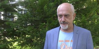 Rade Panić – Nedopustivo je da roditelji kupuju deci maske za školu
