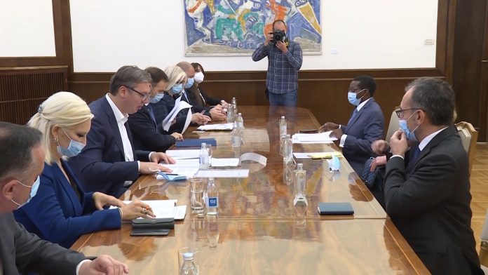 Vucic sa predstavnicima Svetske banke
