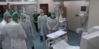 Ministar Stefanović posetio povređenog radnika Krušika