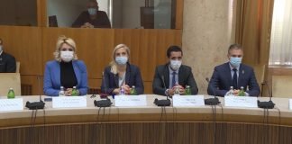 Krizni štab – Zabrana okupljanja više od pet ljudi i raspust za sve školarce