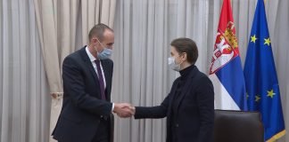 Vlada Srbije i Filip Moris potpisali sporazum o finansiranju inovacija – Star Tech projekat