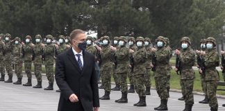 Ministar Stefanović u obilasku Univerziteta odbrane