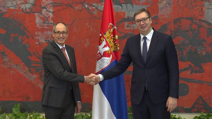 vucic i ambasadori
