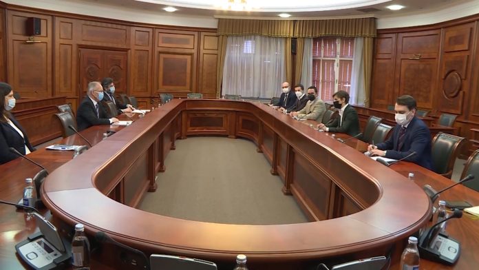 Sastanak Ane Brnabić i novoizabranog šefa Misije OEBS-a u Srbiji