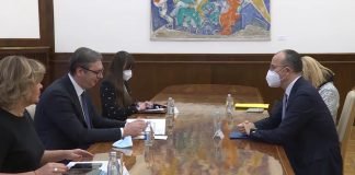 Sastanak Aleksandra Vučića i šefa Delegacije EU u Srbiji