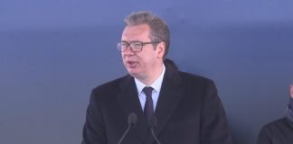 Vučić prisustvovao otvaranju petlje Batajnica