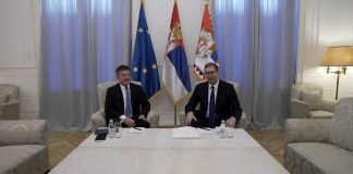 Vučić o sastancima sa Lajčakom i Palmerom
