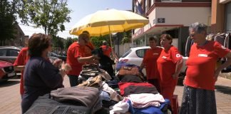 Crveni krst Gradnulica – Humanitarna akcija „Donesi i ponesi“