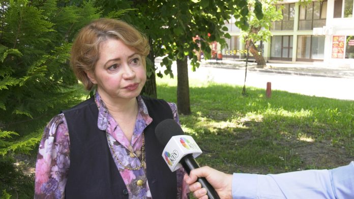 MILA ALEcKOVIc