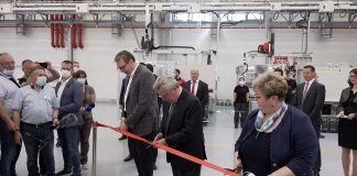 Vučić prisustvovao svečanom otvaranju nemačke fabrike u Jagodini