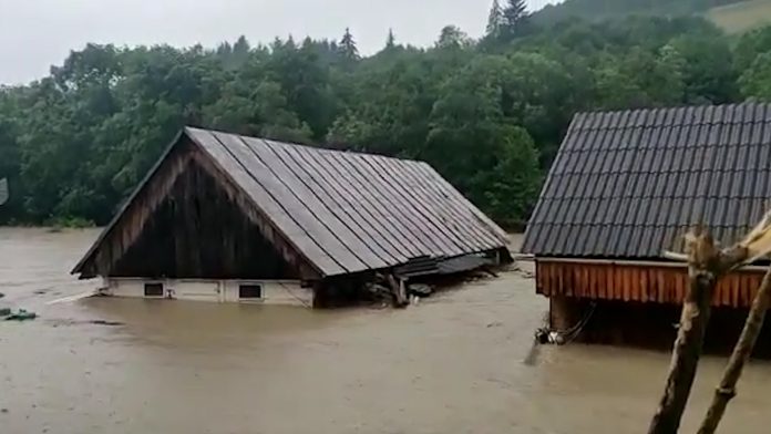 poplave opet YT